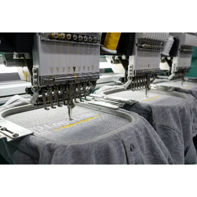 Ropa Laboral Personalizada: Guía Definitiva para Empresas