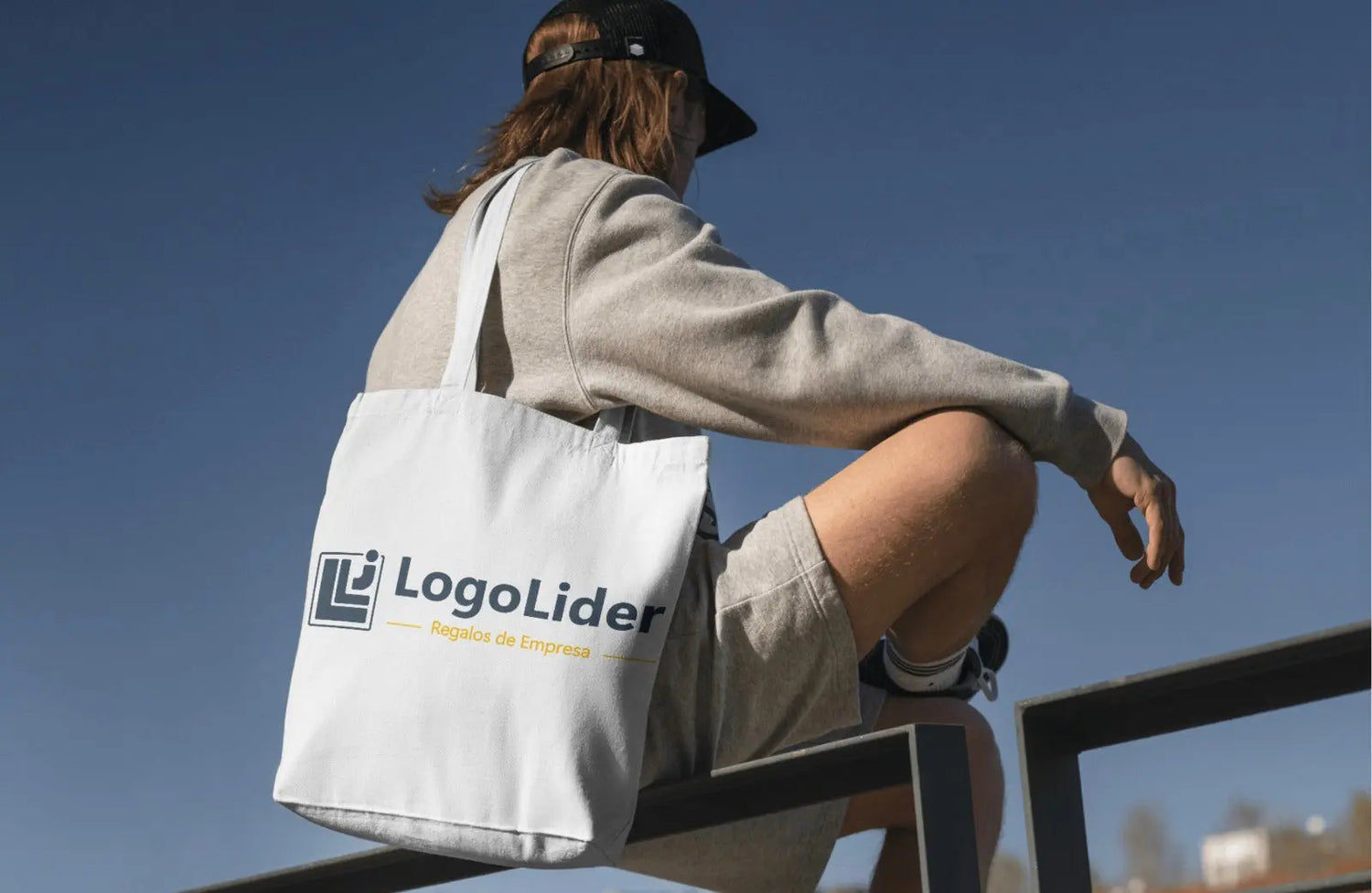 Bolsas y mochilas personalizadas con logo | Regalos promocionales | LogoLider