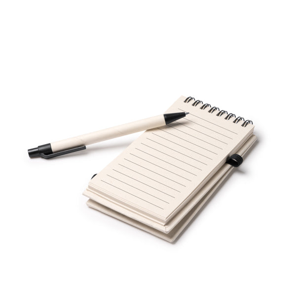 Detalle de la libreta de bolsillo A6 de carton reciclado personalizada