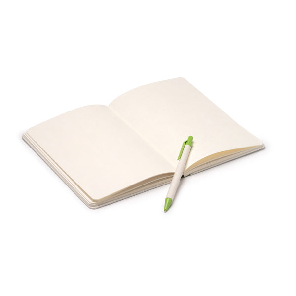 Detalle del boligrafo a juego de la libreta verde oasis personalizada