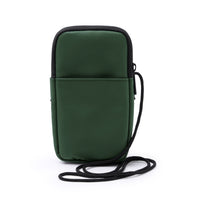 Verde oscuro