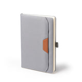 Libreta A5 de RPET con bolsillo exterior