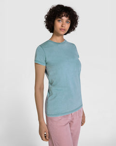 Camiseta Fiyi CA2201 Mujer Amarillo Sweet Lavado personalizable con bordado, serigrafia y DTF | LogoLider