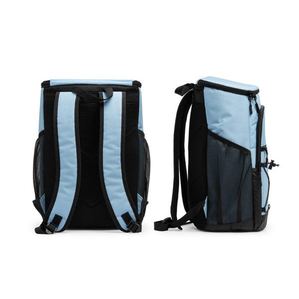 Detalle de la mochila nevera de ripstop isotermica sakra en color celeste