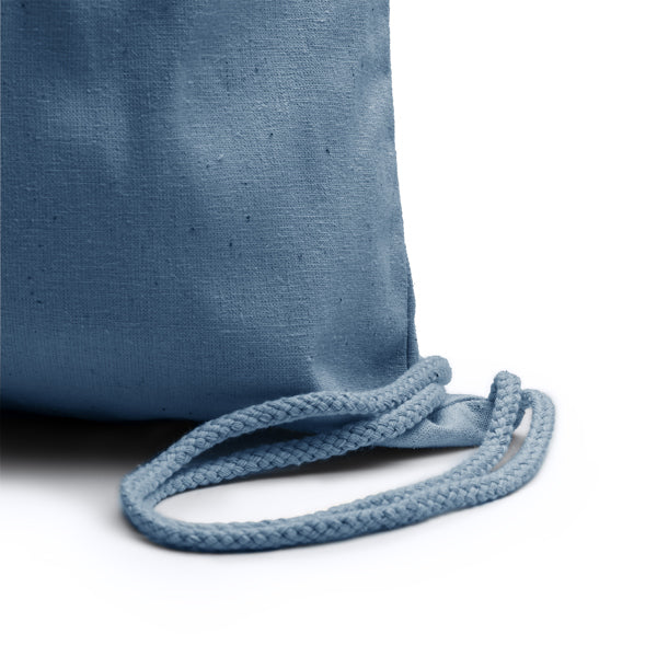 Detalle de la mochila de cuerdas de canamo naska en color azul riviera