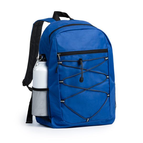 Detalle de la mochila deportiva con cuerda elastica misuri en color royal