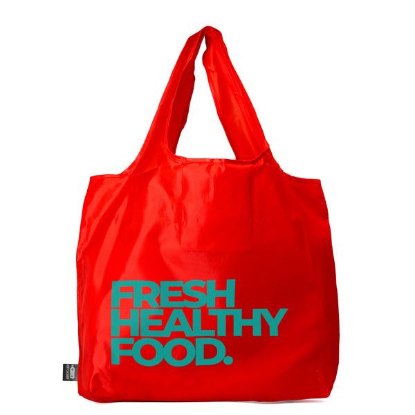 Detalle de la bolsa plegable de rpet con bolsillo pantala en color rojo