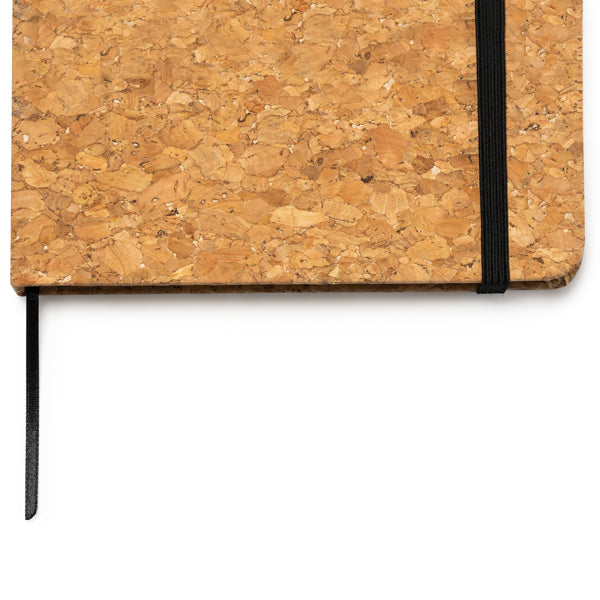 Acabado de la libreta A5 de corcho natural personalizada