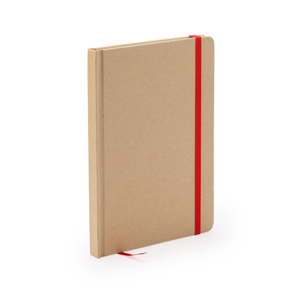 Detalle de la banda elastica de la libreta de carton reciclado roja